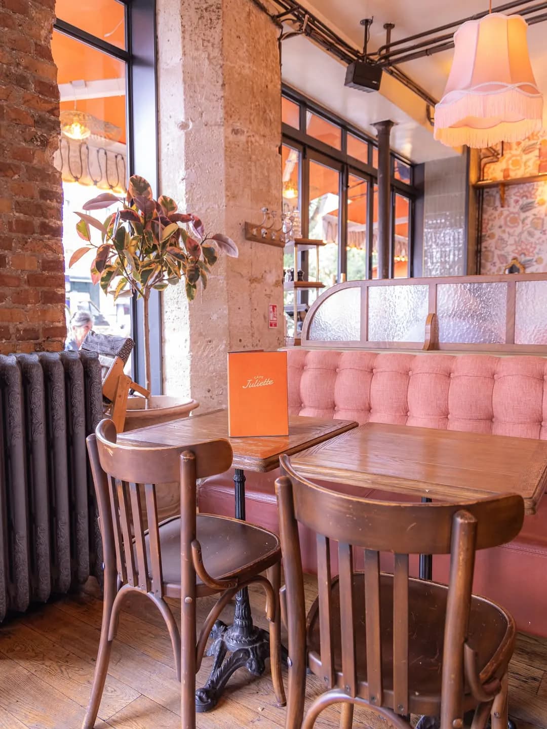 Salle du restaurant Café Juliette